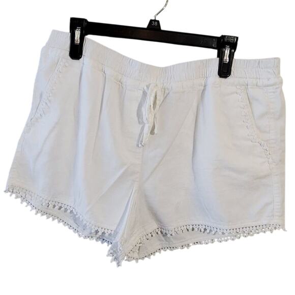 LOFT white crocheted lace shorts‎ size large - Picture 1 of 5